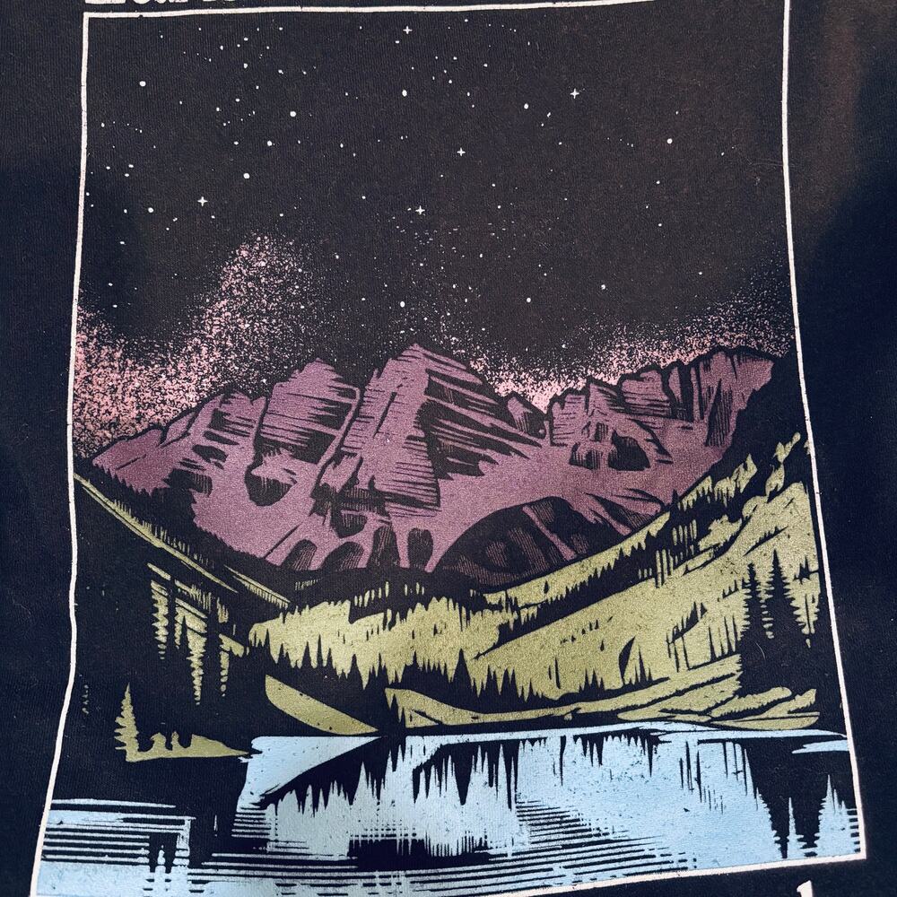 Lake Maroon Colorado Graphic Women’s Sweatshirt - size small - Picture 3 of 7